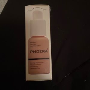 Phoera,Long wear liquid foundation, in sand